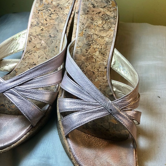 Shoes - Picture 7 of 10